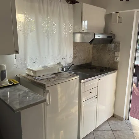 Kakovatos Guest Apartman