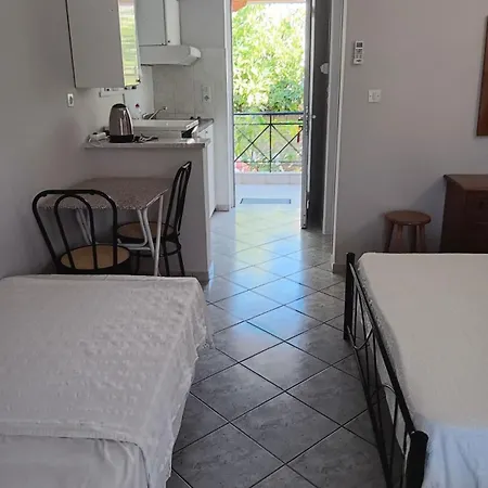 Kakovatos Guest Apartman Kakóvatosz