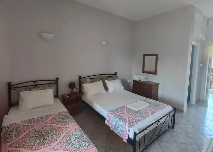 Kakovatos Guest Apartamento *